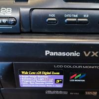 Telecamera Panasonic VX3 con 2  batterie