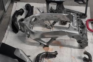 Kit telaio + forcellone aprilia rsv4 factory