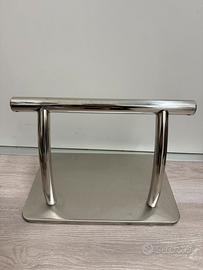 Poggia piedi salone parrucchieri