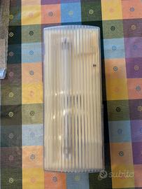 Beghelli lampada emergenza