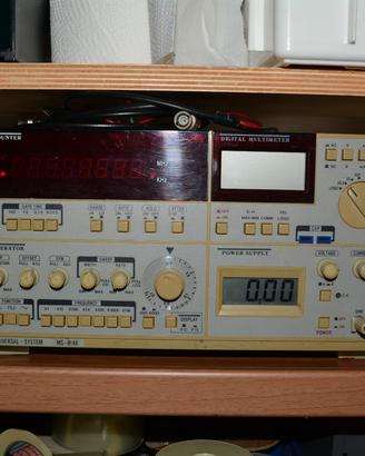 Strumentazione elettronica e componentistica varia