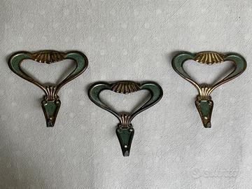 3 Appendiabiti vintage in ottone lavorato anni '50
