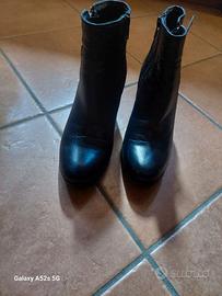 Stivaletti donna neri numero 38