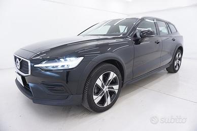 Volvo V60 Cross Country B4 (d) Business Pro Geartr