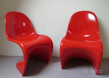 2 VERNER PANTON in Resina rosso Lucida di VITRA