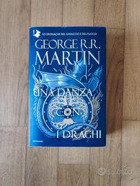 Una Danza con i Draghi - George R.R. Martin 