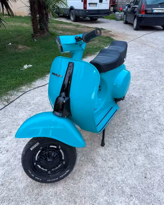 VESPA 50 SPECIAL DA VETRINA