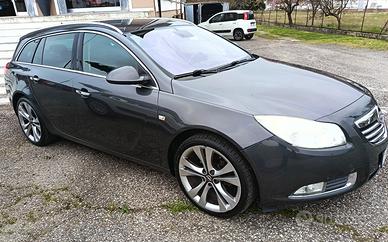 Opel Insignia 2.0 CDTI 160CV Tourer Cosmo PERMUTA