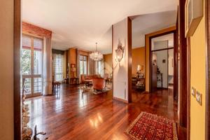 VILLA SINGOLA A MODENA