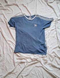 t-shirt adidas