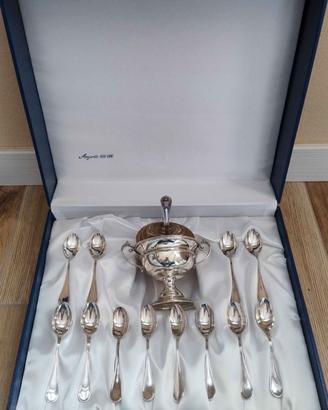 Servizio in argento 800 Massiccio