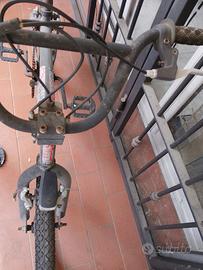 bicicletta bmx seminuova