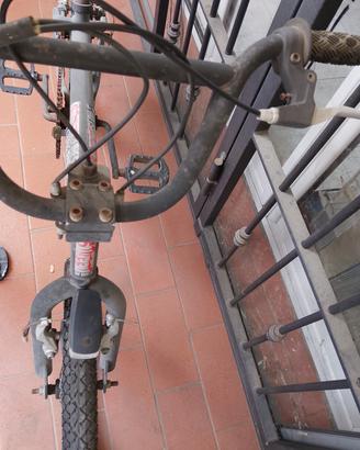 bicicletta bmx seminuova