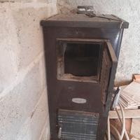 Stufa a legna cucina