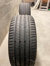 Gomme estive Pirelli 225-40 R18 92Y