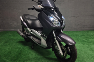 Yamaha XMAX 250 R