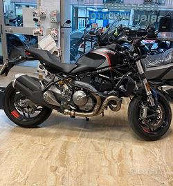 Ducati Monster 821