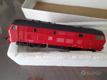 ROCO Locomotiva Diesel H0 BR 215 024-1