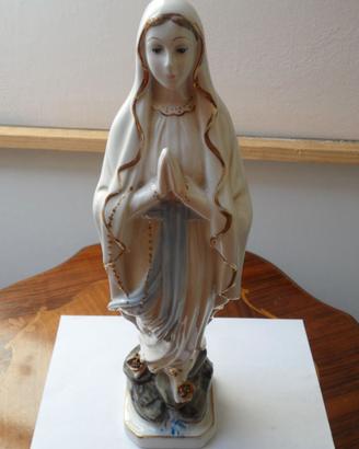 statuetta della Madonna di Lourdes in porcellana