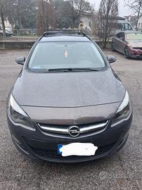 opel astra sw 