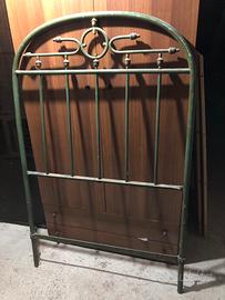 Testiera e pediera letto