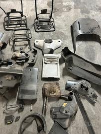 Vespa Cosa 125-150-200 ricambi