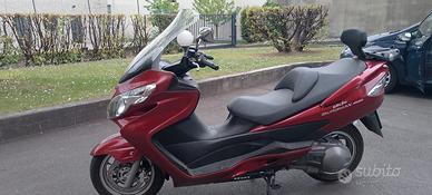 Suzuki Burgman 400 