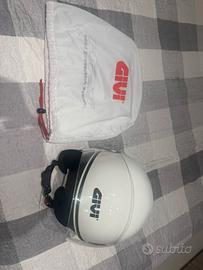 Casco Givi