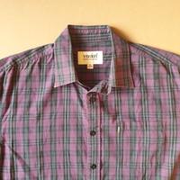 Camicia di cotone viola a maniche lunghe