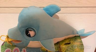 Delfino giocattolo blu blu