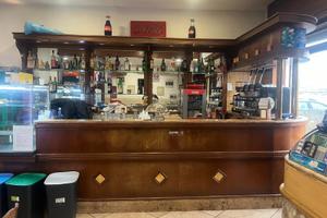 Attività bar/ tavola calda/pizzeria