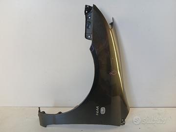 Parafango ant sx TOYOTA COROLLA '01