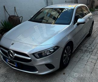 CLASSE A A 180 D AUTOMATIC BUSINESS EXTRA HATCHBAC