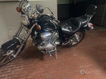 Moto yamaha virago 535