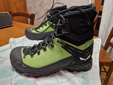 Scarponi da alpinismo n° 42