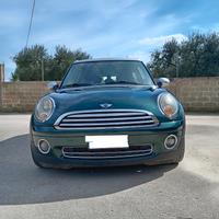 MINI COOPER D CLUBMAN 