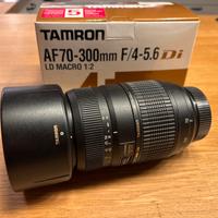 Tamron 70-300 f/4-5.6 Di LD Macro attacco Nikon