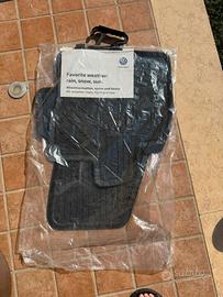Tappetini t-roc originali ancora imbustati