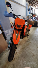 KTM 640 supermoto