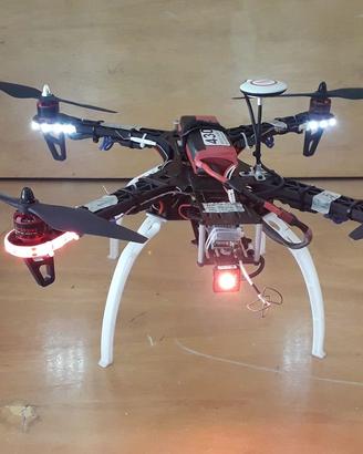 Quadricottero Drone  DJI Naza OSD FPV