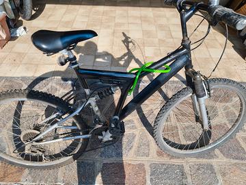 Mountain bike 