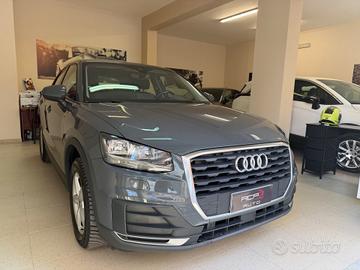 Audi Q2 30 TDI Business Design