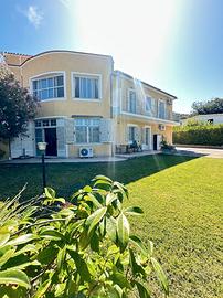 Grande villa capo schiera rif. 40/25