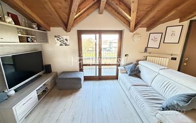 TRILOCALE DOPPI SERVIZI CON BOX DOPPIO CANTINA E T