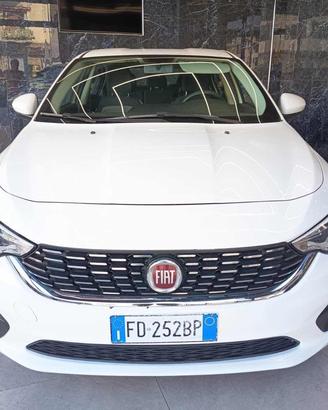 FIAT Tipo 1.4 T-Jet 120CV GPL Lounge
