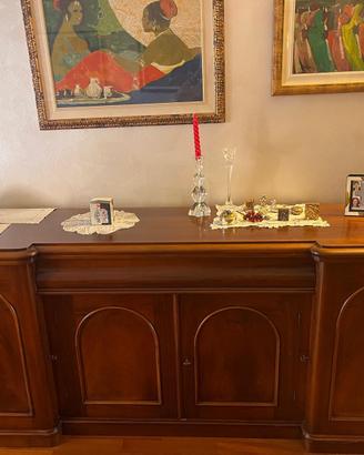 Credenza
