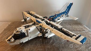 LEGO Technic 42025 - Aereo da carico