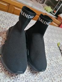 sneakers Balenciaga nere e bianche