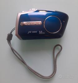 Fotocamera digitale compatta Olympus 
