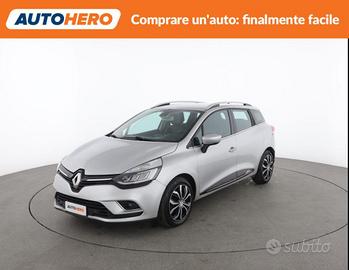 RENAULT Clio HN06997